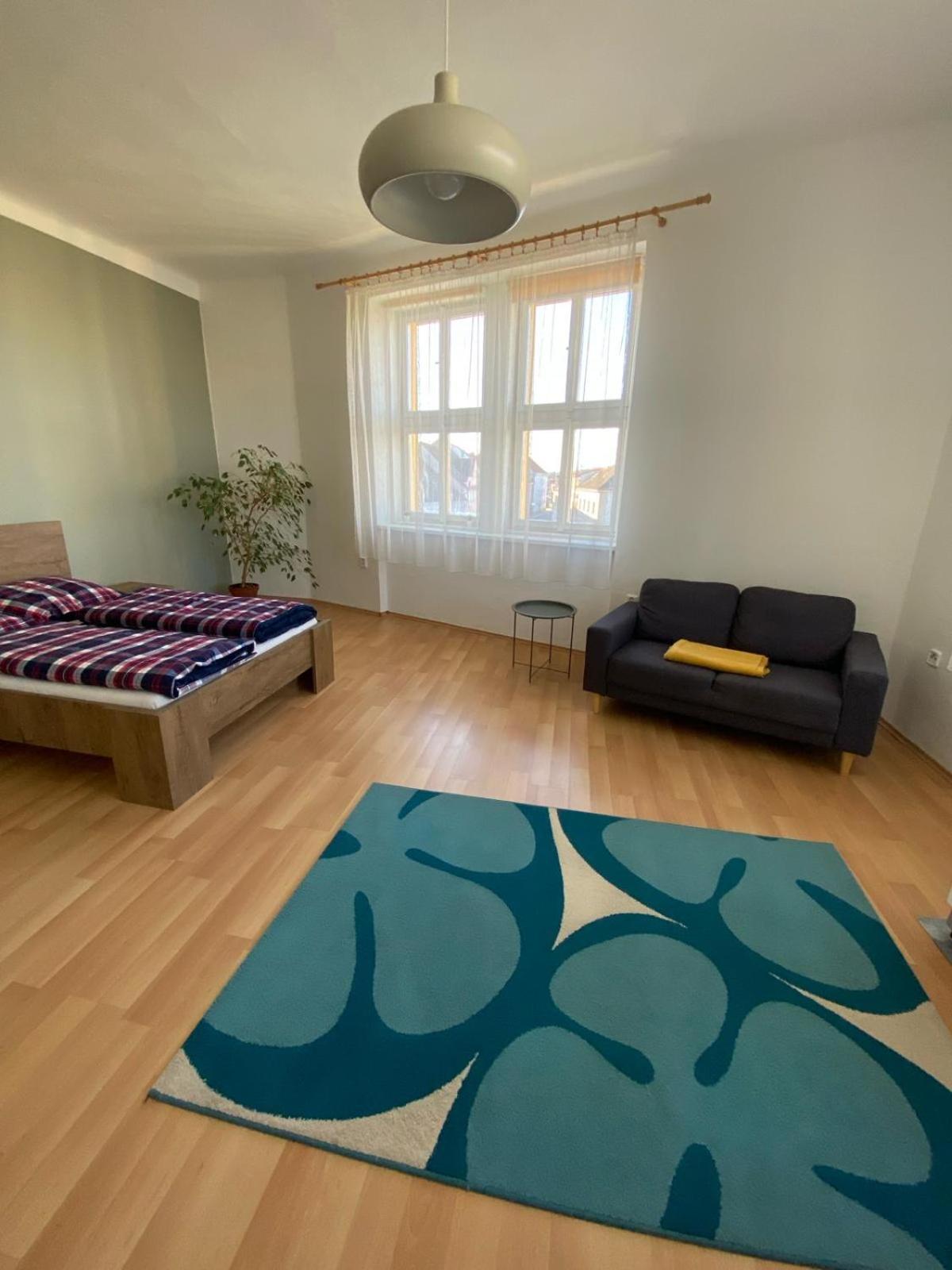 Na Namesti Apartmán
